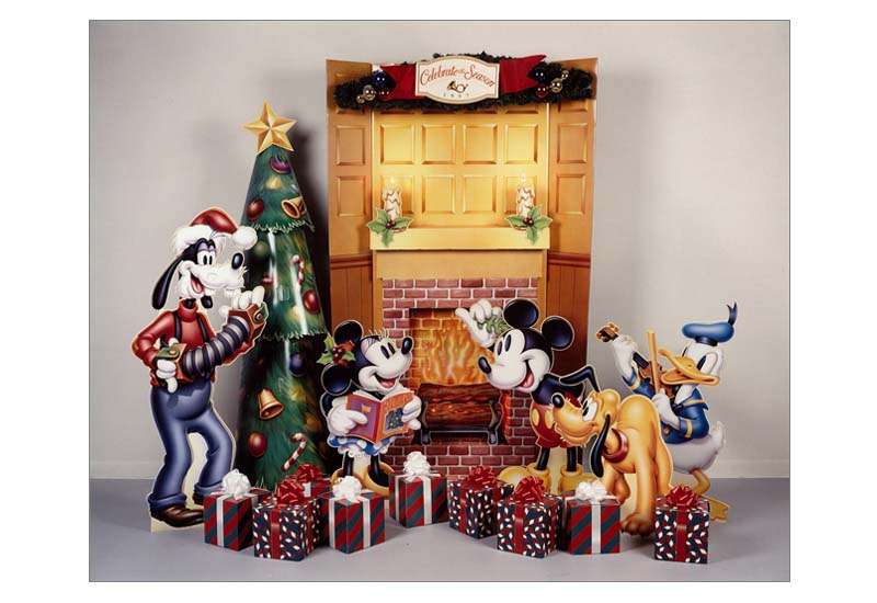 Mickey's Christmas Window